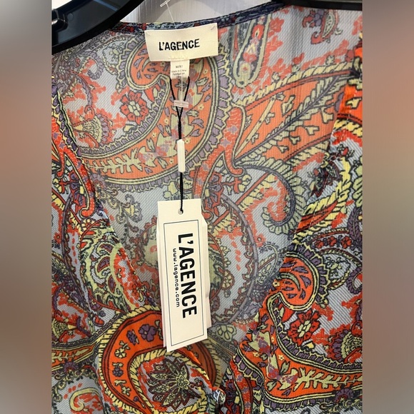 L'AGENCE
Pixie paisley-print crepe de chine blouse - Picture 6 of 10